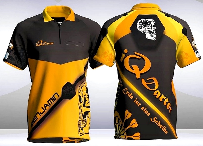 iQ Darter Shirt aus dem Jahr 2020 nach einem Design von Tobias Solger